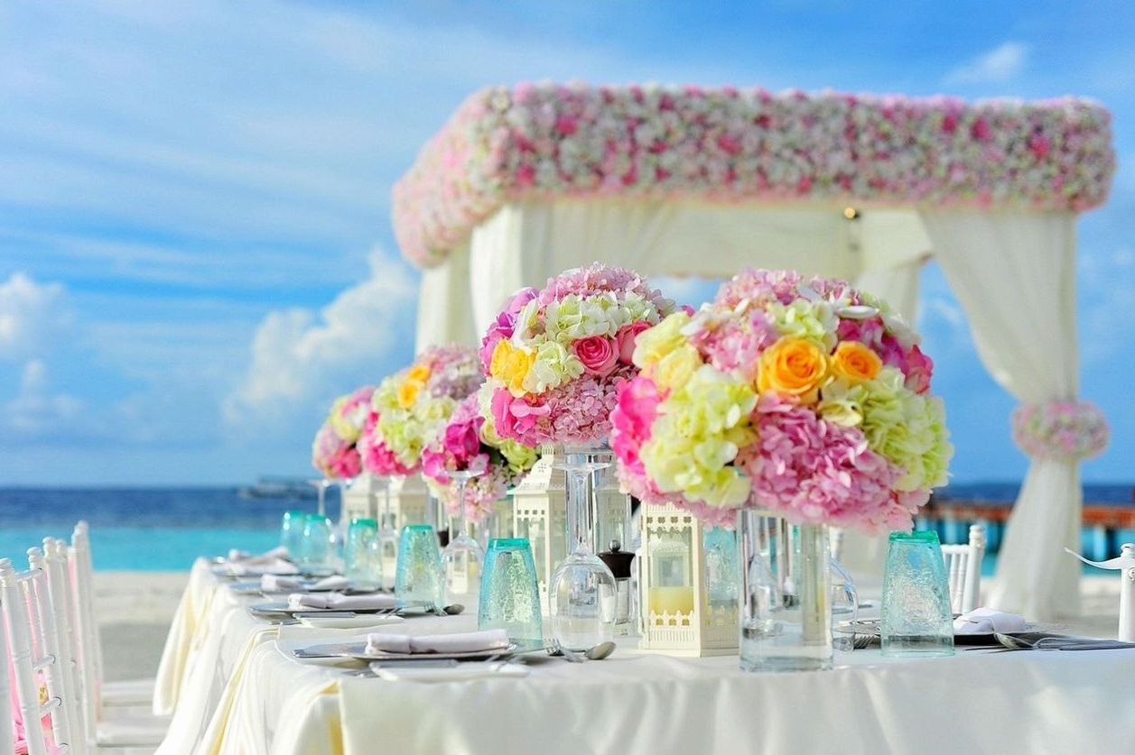Venue walk through before a wedding day install